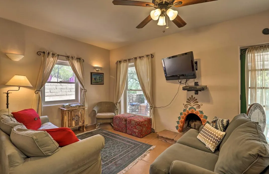 'Esperanza' Retreat In Tucson W/ Private Patio-1