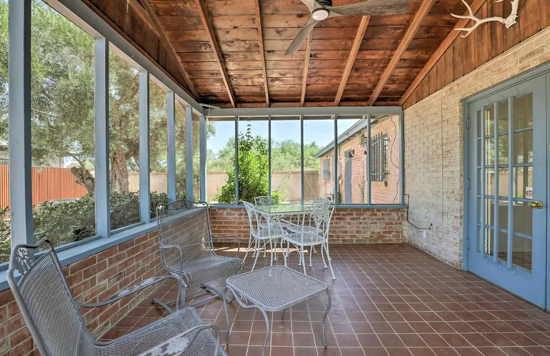 Pet-Friendly Home, 4 Miles To U Of A Campus-1