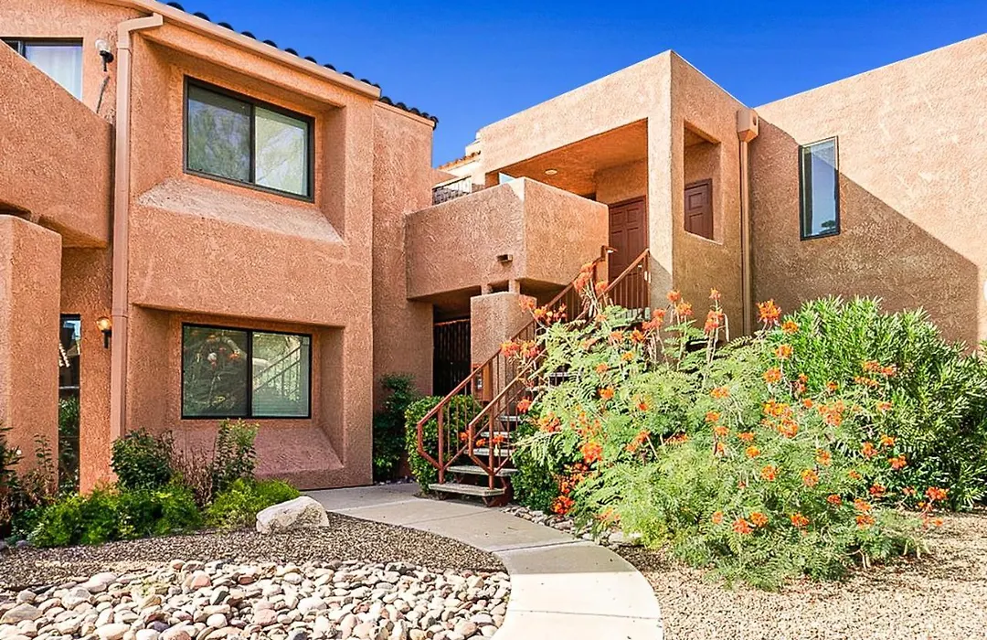 Sabino Canyon Condos-1