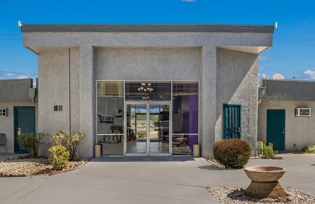 Knights Inn Tucson D.M.A.F Area-1