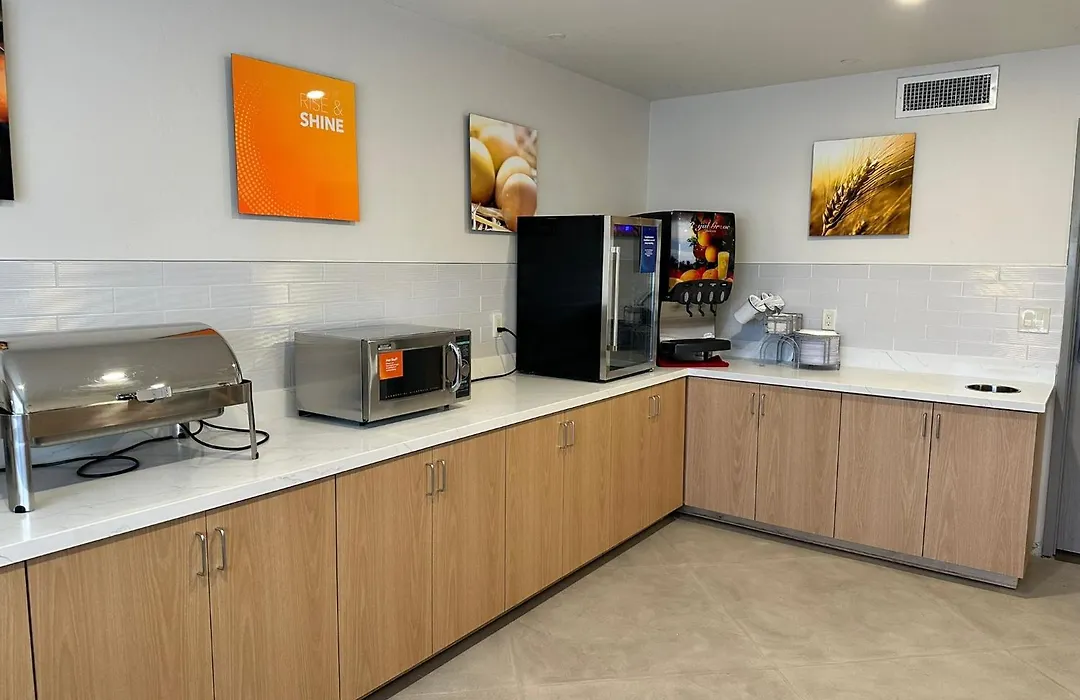 Comfort Suites At Tucson Mall-1