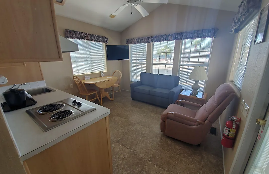 Voyager Resort Inn-1