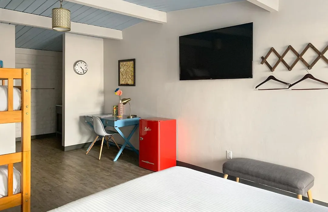 Hotel Mccoy Tucson - Art, Coffee, Beer, Wine, Pool-1