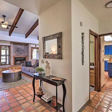 Beautiful 'Saguaro Vista' W/ Mountain Views!-3
