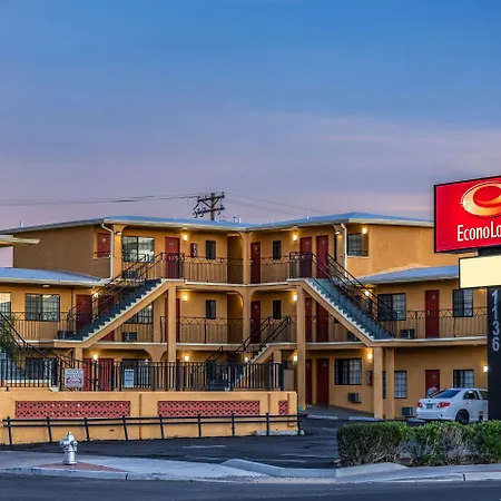 Econo Lodge University-3