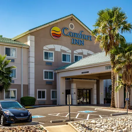 Comfort Inn Tucson Central-2
