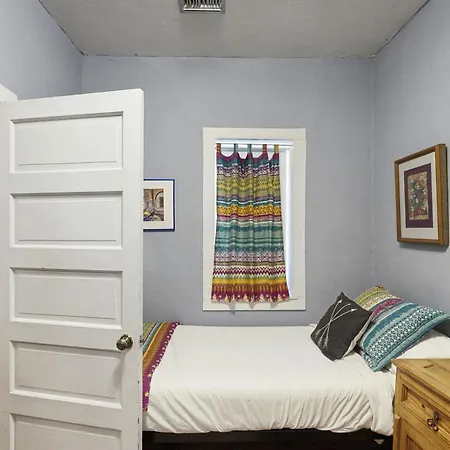 Barrio Casita 1-3