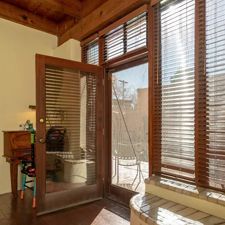 Adobe Rose Inn-3