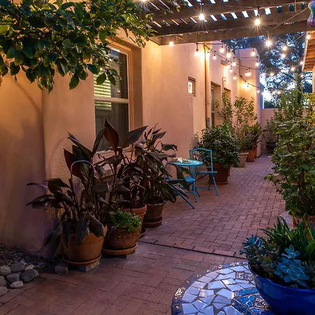 Adobe Rose Inn-2