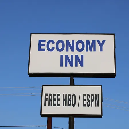 Economy Inn-3