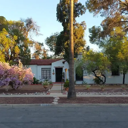 Sam Hughes Inn B&B-3