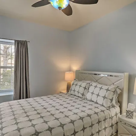 Tucson Getaway W/ Yard, Pool, Hot Tub + Gas Grill!-3